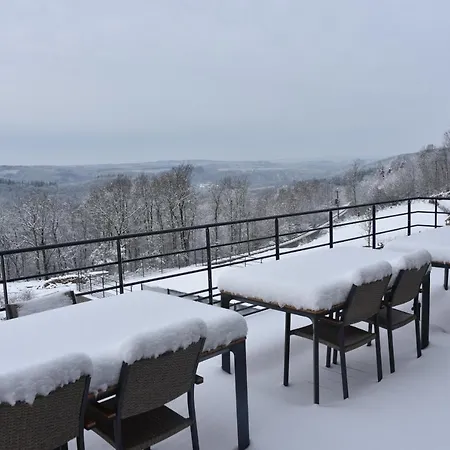 Rochehaut, Les Semoiselles, Isabelle Villa