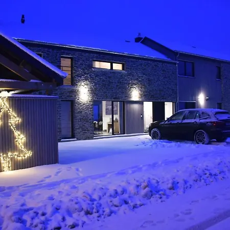 Villa Rochehaut, Les Semoiselles, Isabelle Bouillon