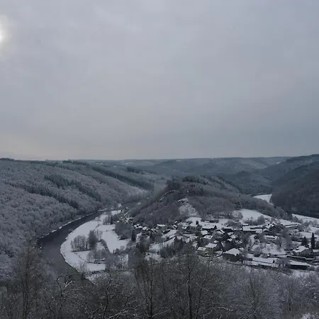 Villa Rochehaut, Les Semoiselles, Isabelle *